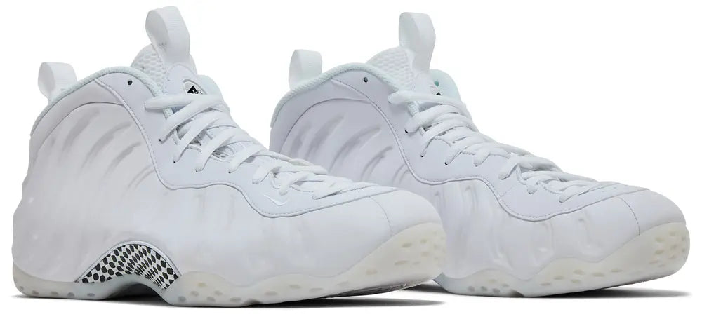 Nike Air Foamposite One 'Triple White'