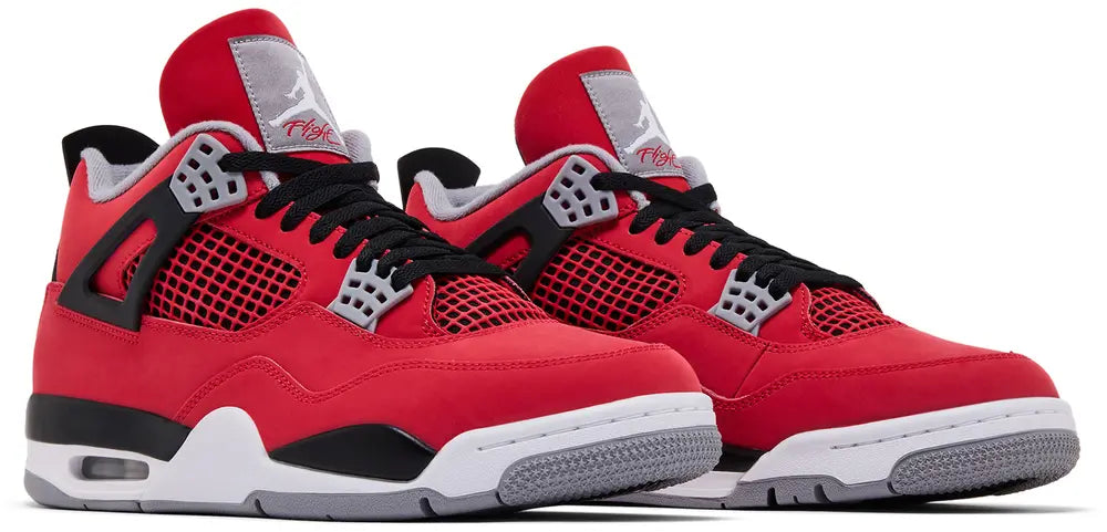 Air Jordan 4 Retro 'Toro Bravo' 2026